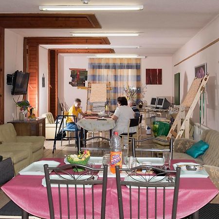 Borbanyai Rehabilitacios Haz Bed & Breakfast นีเรกฮาซา ภายนอก รูปภาพ