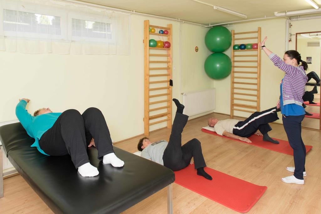 Borbanyai Rehabilitacios Haz Bed & Breakfast นีเรกฮาซา ภายนอก รูปภาพ
